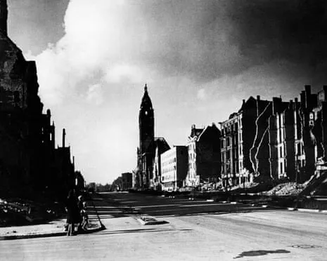 The Betrayal Circle: A Riveting Account of Resistance in Germany